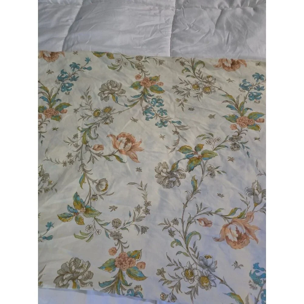 Vintage Springmaid Pink Blue Floral Grannycore Pillowcase